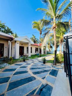 Sound Sleep Resort - Arugam Bay - 8