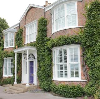 1 Bed Flat - Sleeps 2 - Pets - Parking - Wifi - 4