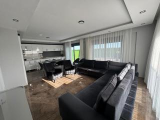 6 Yatak Odalı Ultra Lüks Yeni Villa Belek - Belek - 4