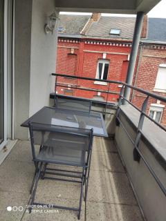 Sublime T2 LUMINEUX avec Balcon - rue gratuite - Amiens - 3