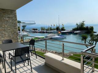 Sirmio Apartments - Darsena Stay - Sirmione - 8