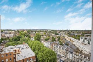 City Rd 4-Bed Flat near School & Transport- KH - 9
