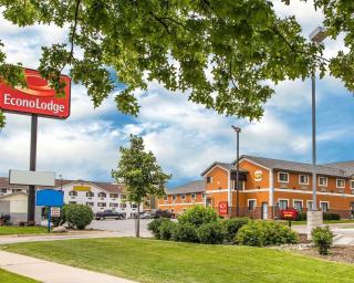 Econo Lodge - Cedar Rapids - 7