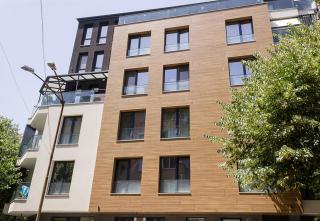 Primorki Park 1 BD Flat with Desk & Balcony - Warna - 2