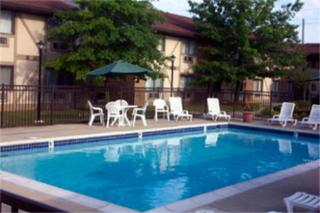 Best Western Detroit Livonia - 8