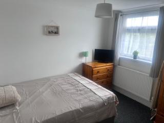 Phoenix House - Rainham - 5