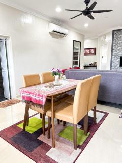 Santai Homestay Kangar - Kangar - 9