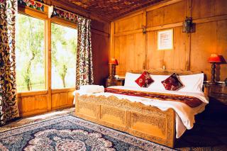 Golden Flower Heritage Houseboats - Srinagar - 5
