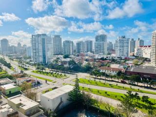 Vanguardia - Punta del Este - 1