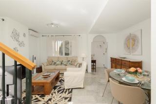 Beautiful townhouse walking distance to the beach in Costabella, Marbella - 9
