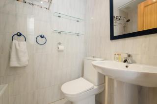 Beautiful townhouse walking distance to the beach in Costabella, Marbella - 5