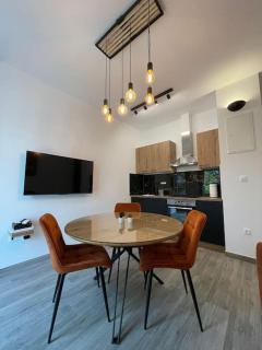 LA2 luxury apartment near Bacvice beach - 4