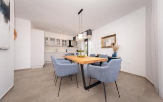 Seaview Residence Banjole - 2