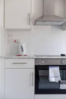 Stylish Stay 2-bed by Tower of London - Londra - 5