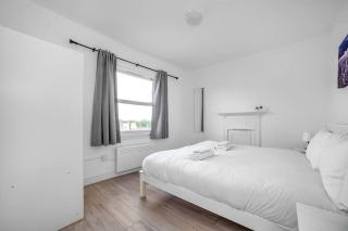Stylish Stay 2-bed by Tower of London - Londra - 1