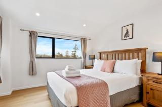 Ventura Delight Townhouse with Parking and Patio - Auckland - 9