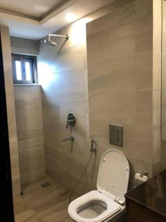 BNR - The Opus Residences - Studio Luxury Apartment Gulberg - Lahore - 5