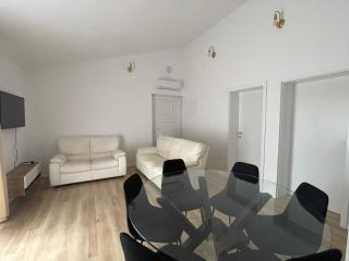 Apartman V - Stanići - 1