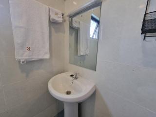 Luxore Apartment Rozina Syokimau Nairobi Airport view - Syokimau - 2