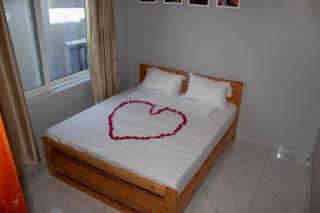 Canna Lily 5 min walk from bofa road, baobab resort - Kilifi - 8