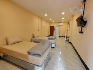 PuengLuang Hotel - Damnoen Saduak - 8