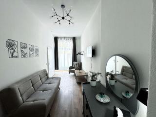 HolidayHome Apartments I Stylish Private Room in Heart of Berlin-Kreuzberg! - Berlin - 2