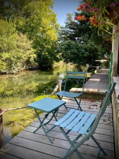Les Capucines - LʼIsle-sur-la-Sorgue - 0