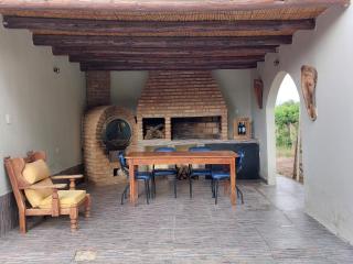 Bodega y Alojamiento Don Vega 2 - 4