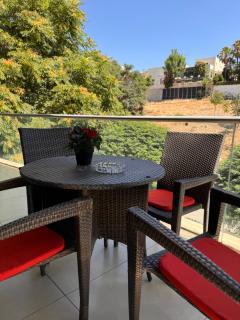 Abdoun Falls Luxury Apartment - Amman - 3