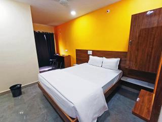 Udupi Deluxe Lodge Gulbarga - 4