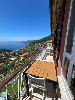 Panorama Paradiso by PortofinoVacanze - Camogli - 6