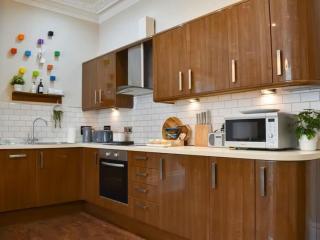 Strathmore apt Scarborough, pool, gym, parking - 6