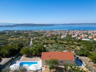 Private Villa Golden Hour with a view of Split area - Kastel Sucurac - 6