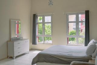 Cozy studio near Metro - Dubai - 8
