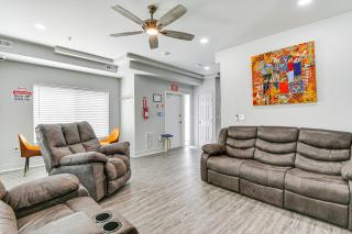 Baltimore Townhome with Private Rooftop Patio! - Baltimore - 4