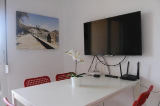 Red Berry Apartment - Sarandë - 3