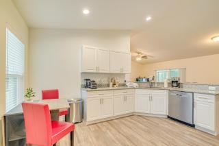 Crystal River Home with Lanai and Hot Tub - Yankeetown - 1