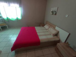 Village Nest - - 1