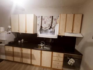 Village Nest - - 2