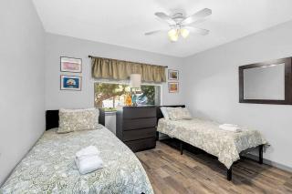 Tranquil Oasis 4BR Pool Home - 3