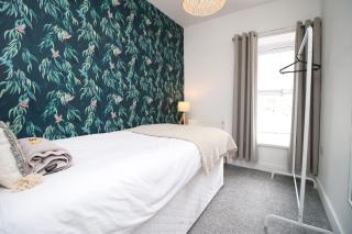 Prospect Cottage Fabulous Home In Stunning Rhondda Valley By StayStaycations - Treorky - 6