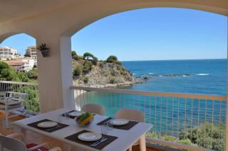 Apartment with Stunning Beach Views - Llança - 0