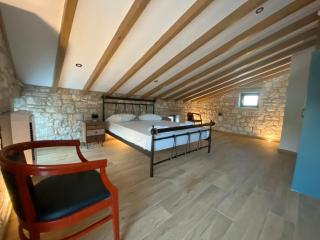 Pierres Blanches, with private pool - Mitilene - 1