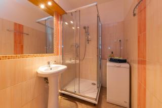 Rooftop Flower Power Apartmant - 2