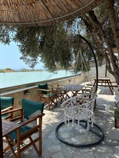 Southern Dreams Apartments - 1