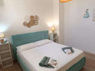 Adelè posto tranquillo al centro del paese - 3