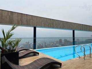 Stylish 1BR with Stunning Pool in Energy - 2