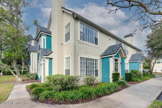 Condo near Jax and Atlantic Beaches - Jacksonville - 1