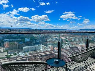 Luxury Penthouse I Rooftop Pool I Self Check-in - Vienne - 5