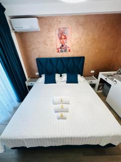 Vibes Of The Sea - 1